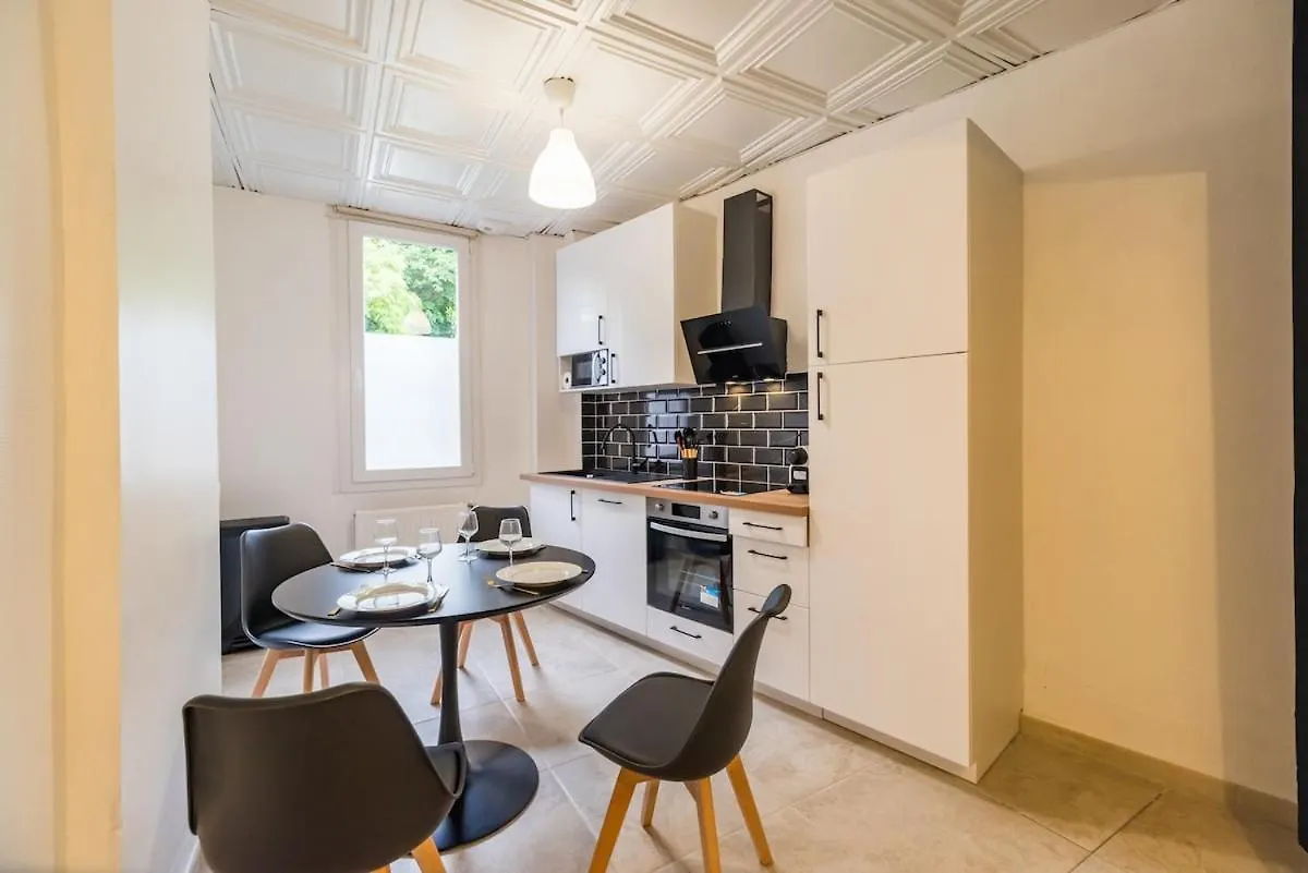 Hotel Lefort - La Suite Imperiale - Spa Privatif Guingamp