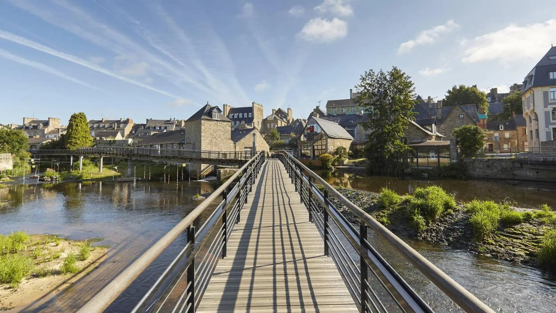 Lägenhet Hotel Lefort - La Suite Imperiale - Spa Privatif Guingamp
