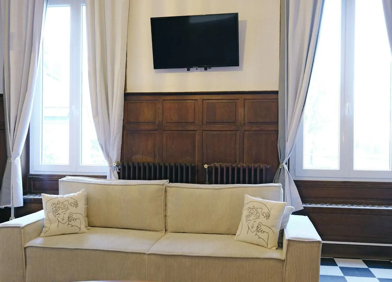 Hotel Lefort - La Suite Imperiale - Spa Privatif Guingamp Lägenhet