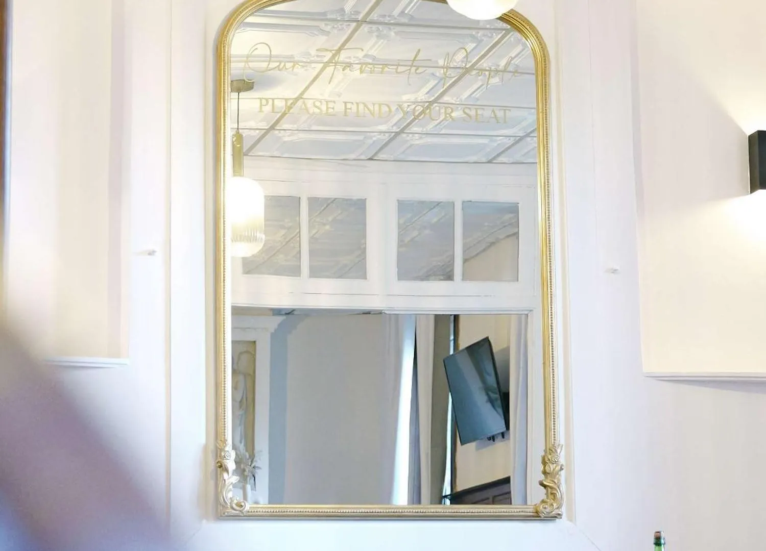 Lägenhet Hotel Lefort - La Suite Imperiale - Spa Privatif Guingamp