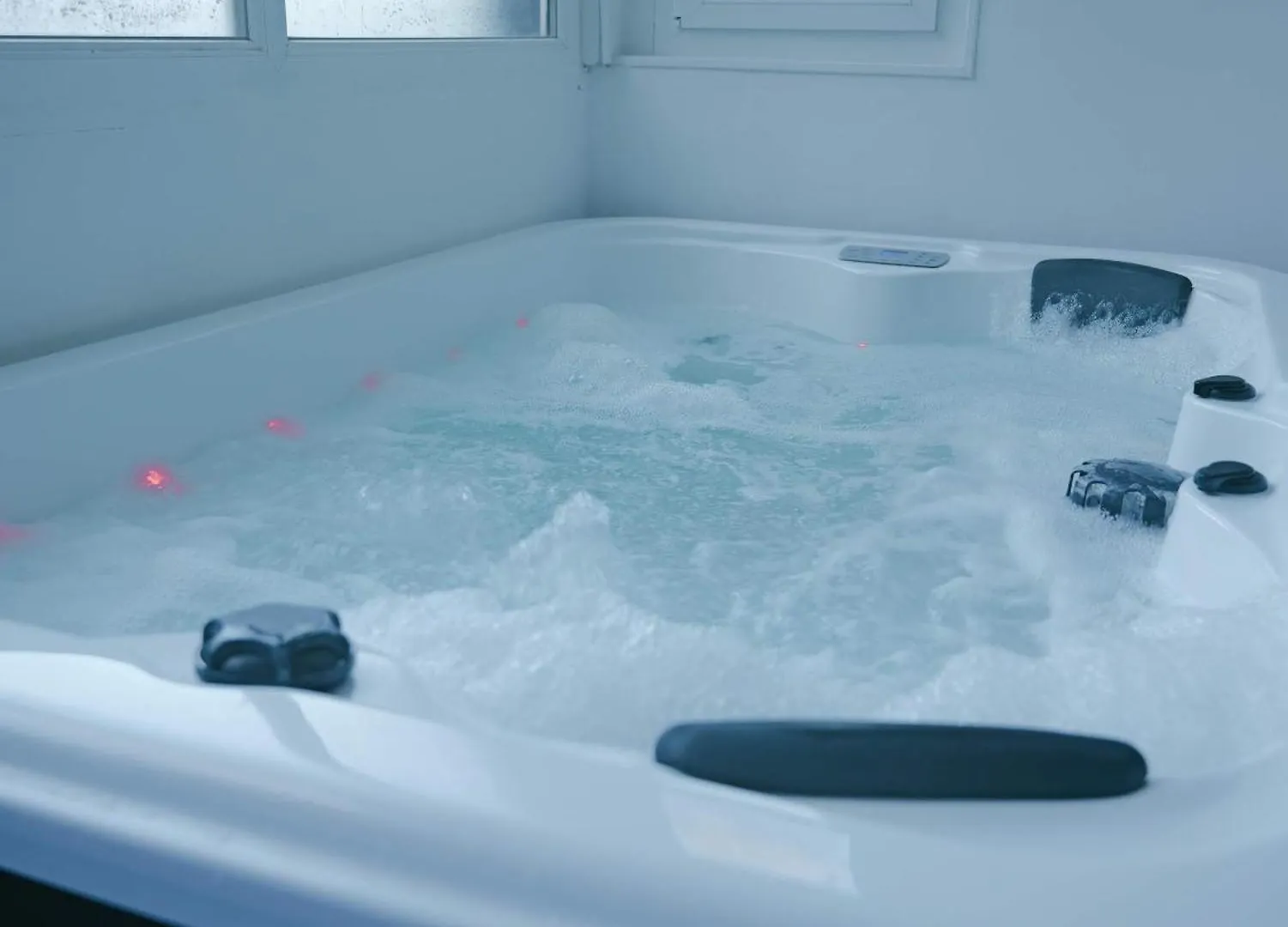 Lägenhet Hotel Lefort - La Suite Imperiale - Spa Privatif Guingamp